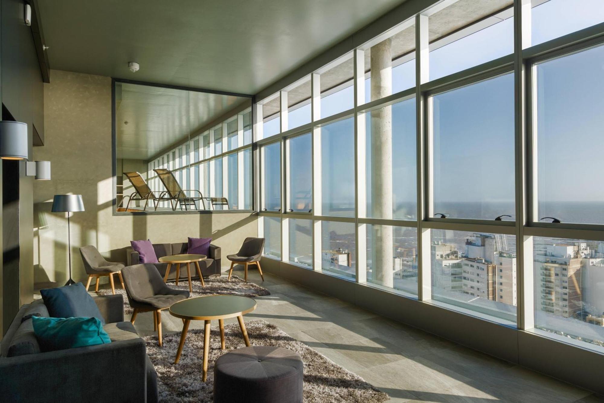 Aloft Montevideo Hotel Bagian luar foto